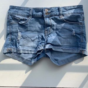 New Classic Mudd Jean Shorts